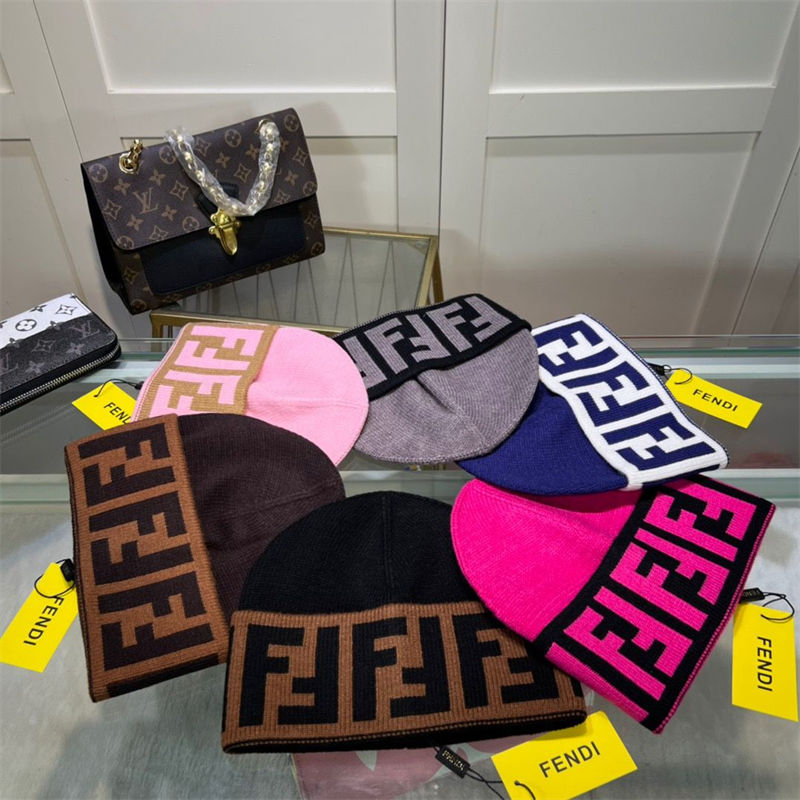 フェンディニット帽 ビーニー メンズ レディース 帽子Fendi ビーニー帽
