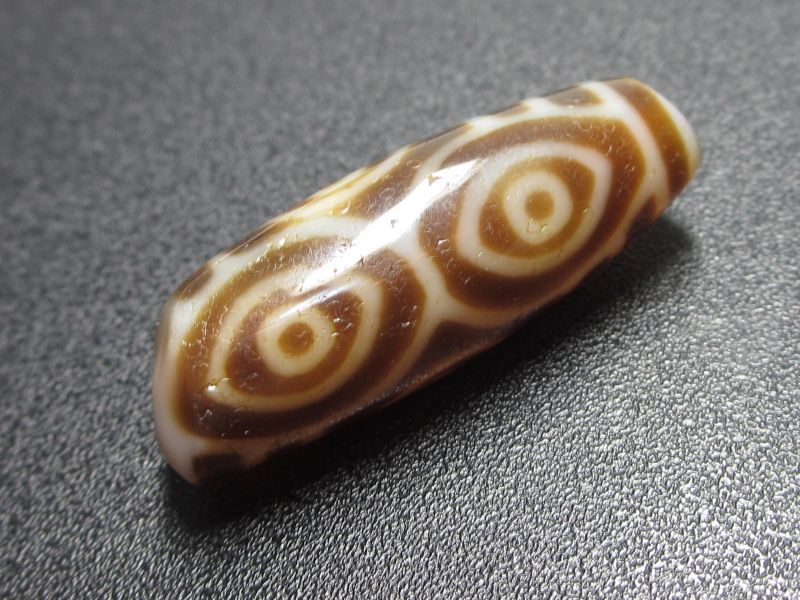 骨董風・龍眼天珠 39mm - 石縁パワーストーン専門店