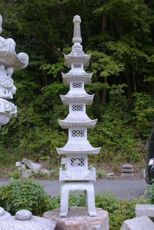 引き取り限定】 庭石 灯篭 石材 石 日本庭園 ガーデニング 引き取り