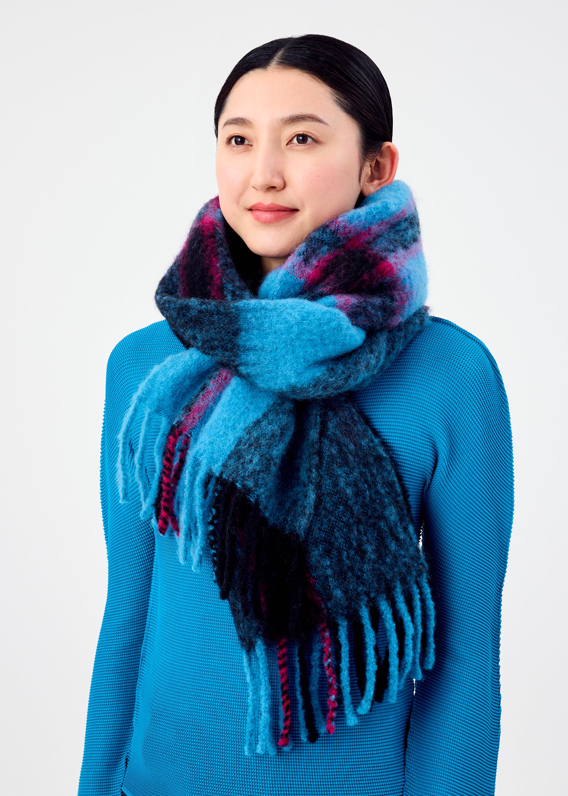 希少issey miyake me ストール スカーフ プリーツ 花柄