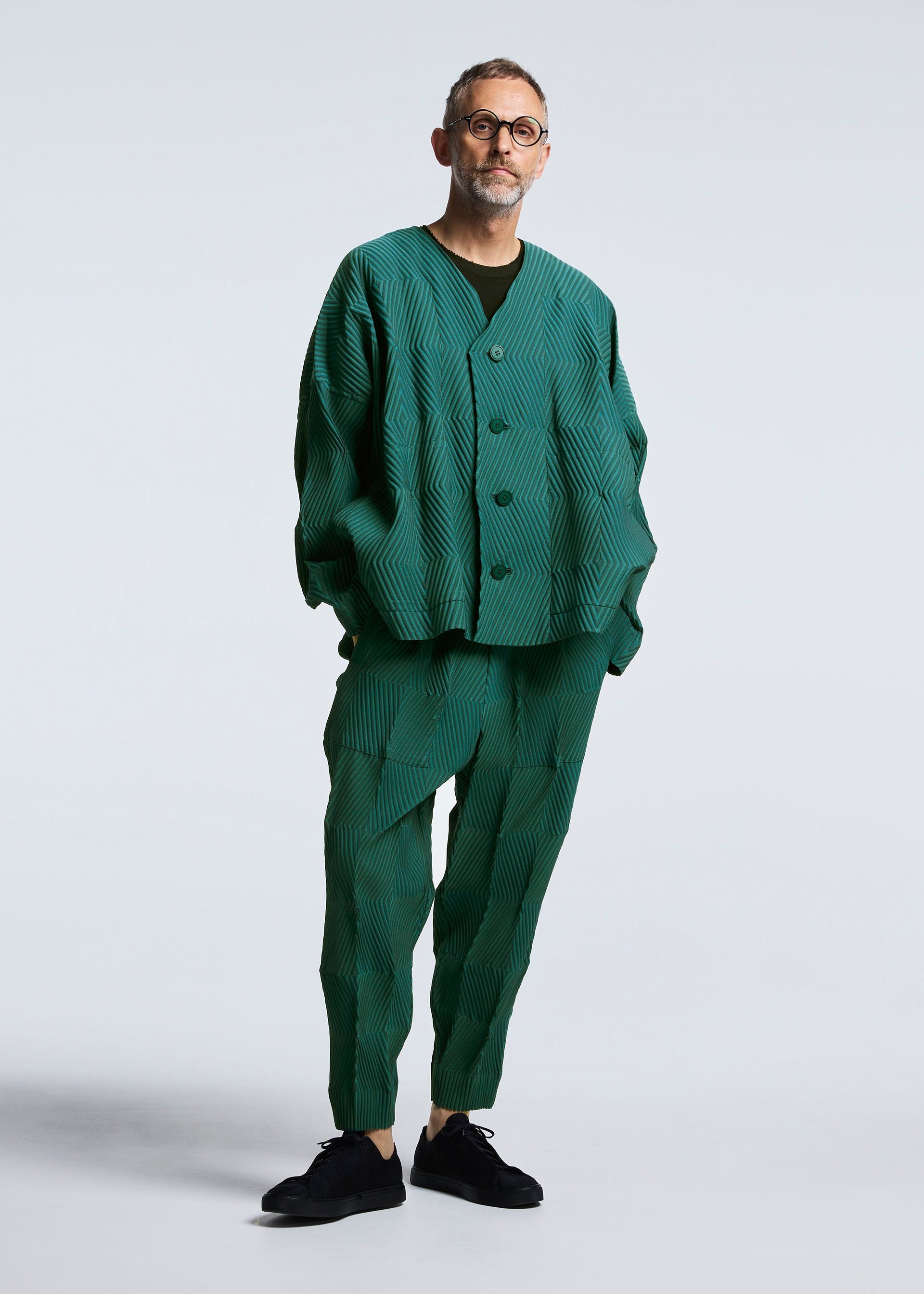 TYPE-W 009 – isseymiyake.com