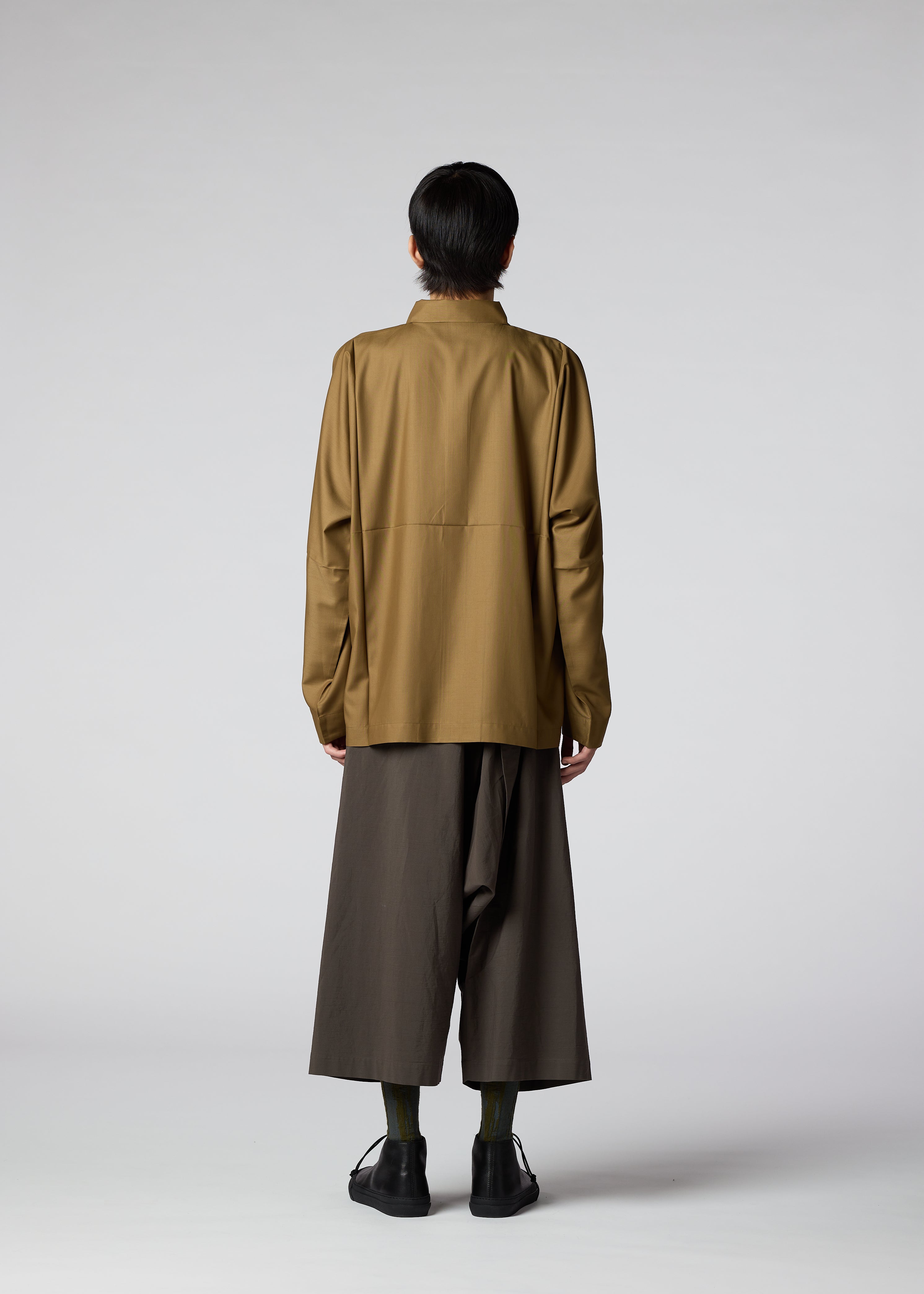 COMPACT SHIRT – isseymiyake.com