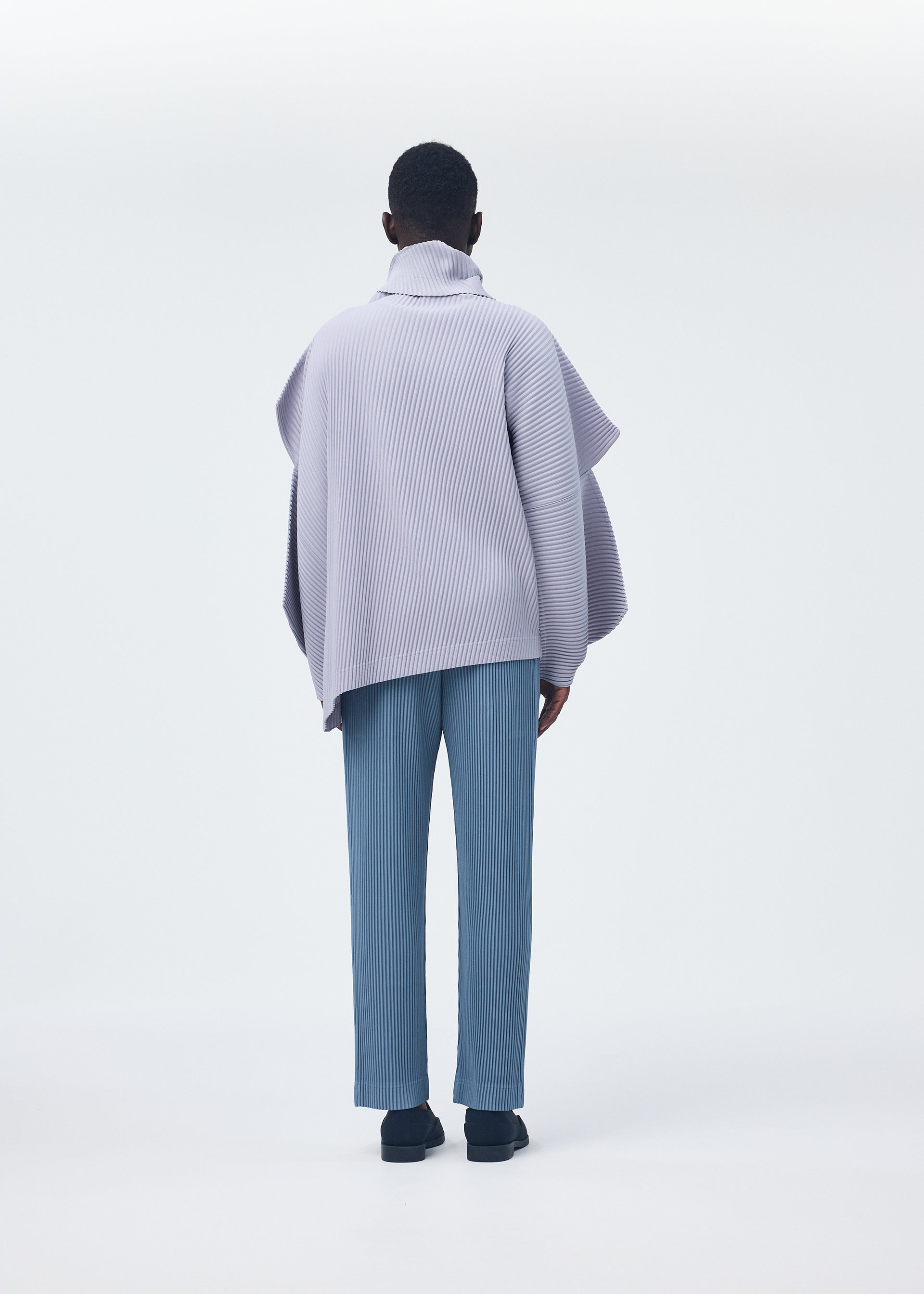 ANGULAR STONE – isseymiyake.com
