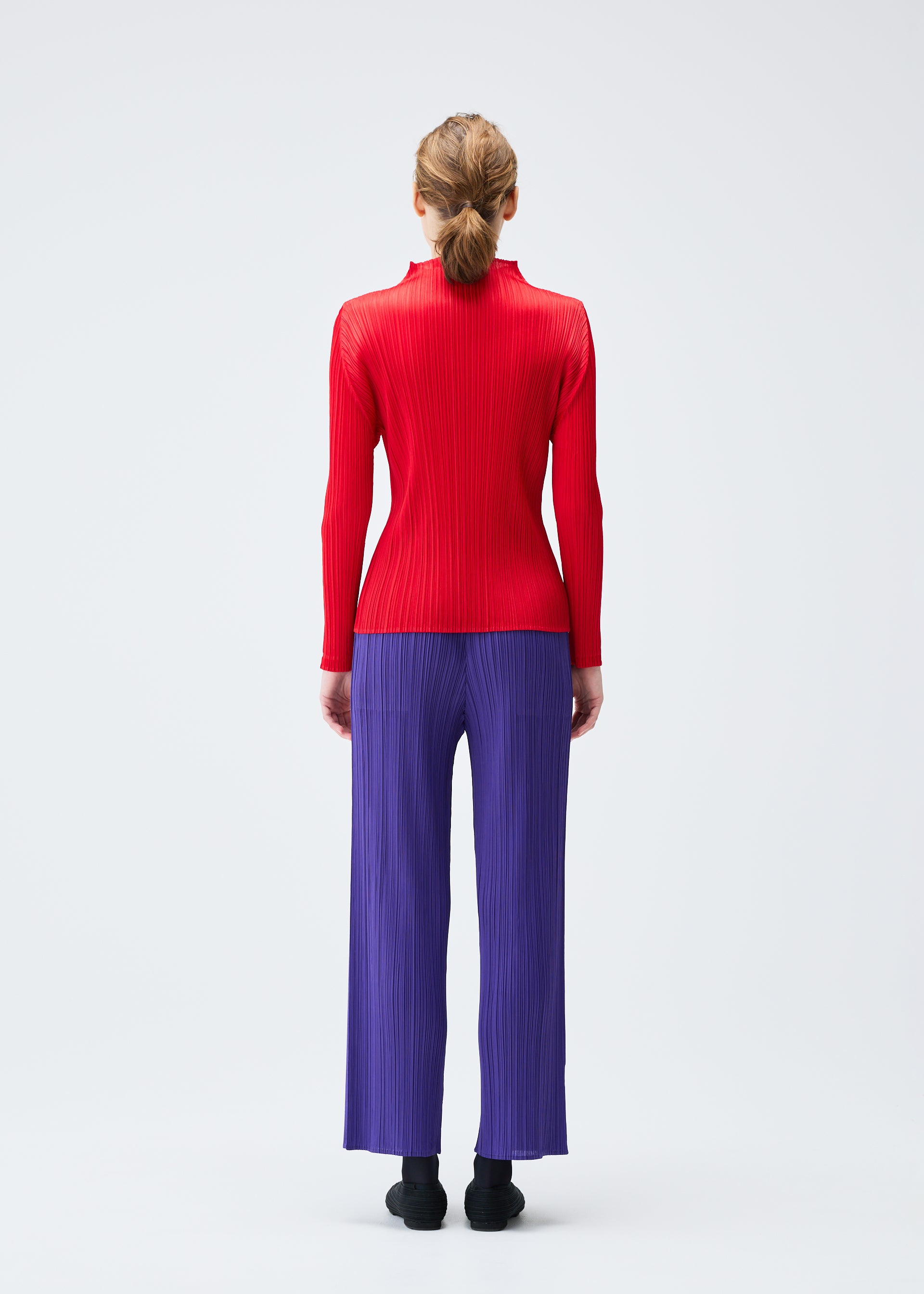 MONTHLY COLORS : NOVEMBER – isseymiyake.com