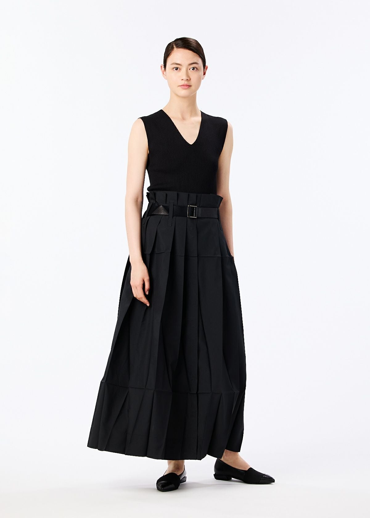 132 5. SOLID – isseymiyake.com