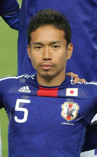 長友佑都 DF。10年南アフリ…：サッカーW杯 歴代日本代表全選手 写真