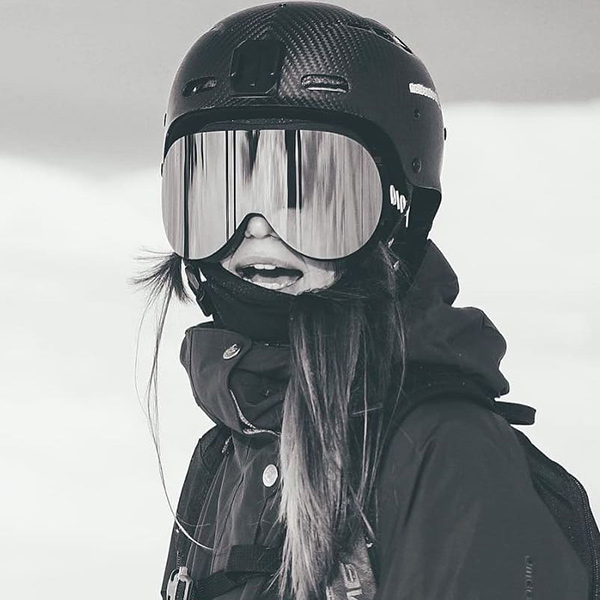 YNIQ ユニックの紹介ページ- BRAND LIST - 株式会社スキーショップジロー