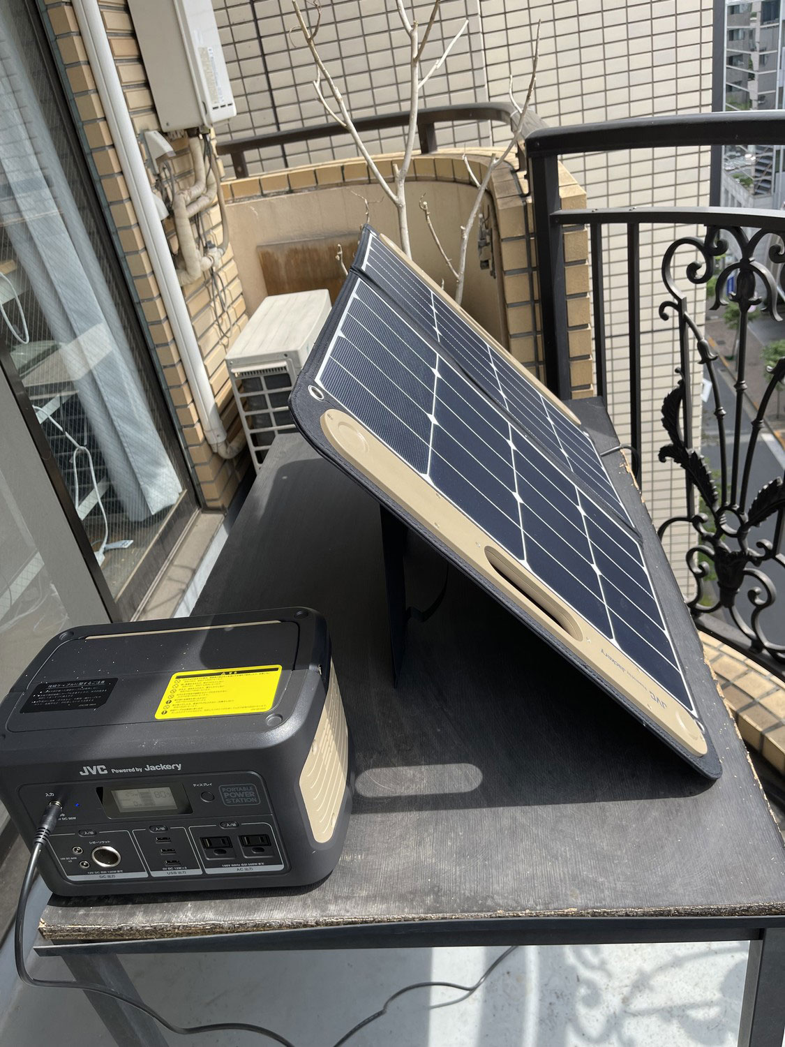 お手ごろサイズのポータブルソーラーパネルで「電気のプチ自給自足」が