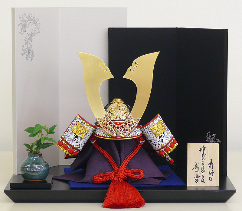 力石甲人、力石鎧秀作兜飾り作品例 岐阜県美濃加茂市 人形処橋本屋