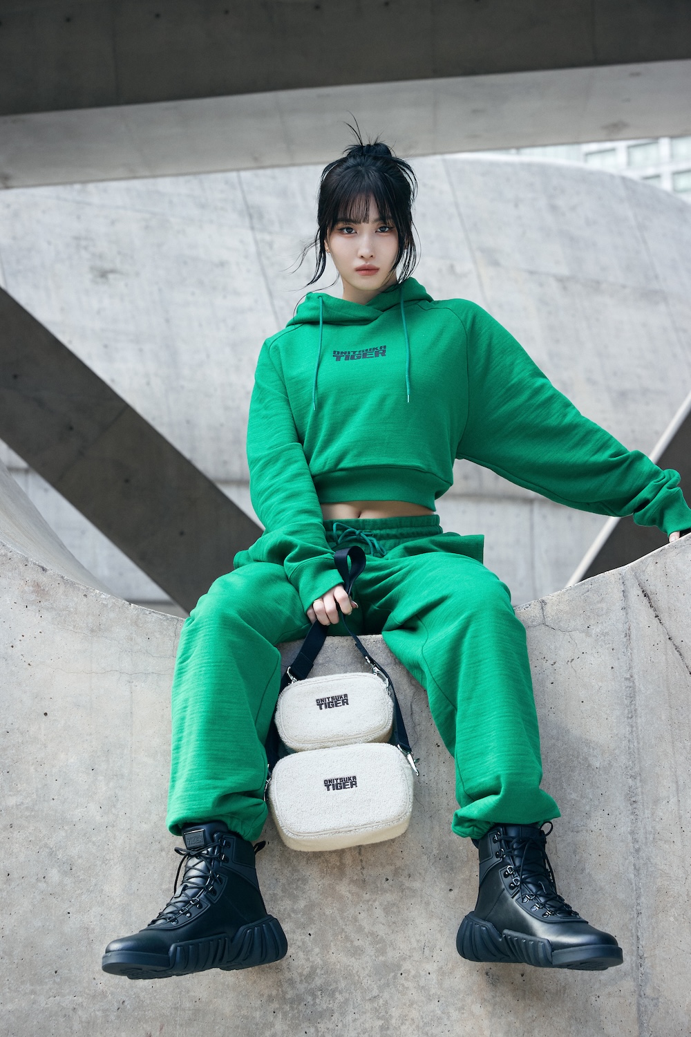 Onitsuka Tiger ブランドアンバサダー MOMO氏を起用した、 AW24