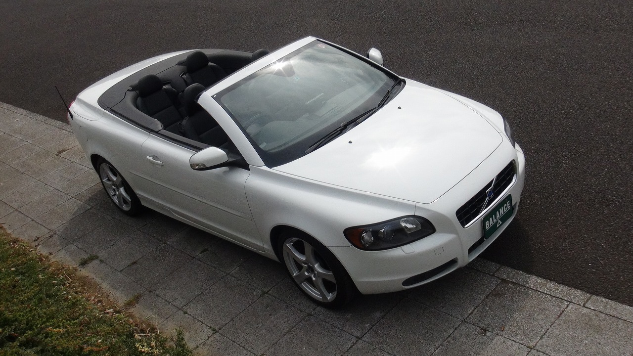 ボルボC70 T5【オープンカー専門店バランス】24u9 アイスホワイト