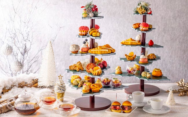 クリスマスツリー型スタンドで贈るアフタヌーンティー『サパン・ドゥ