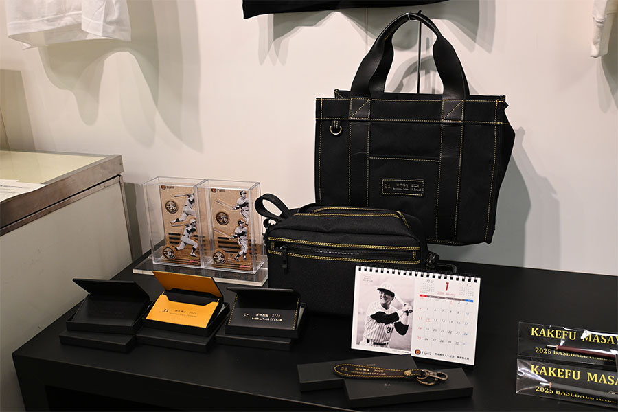大阪髙島屋で「掛布雅之展」開幕、ミスター・タイガースの軌跡をたどる