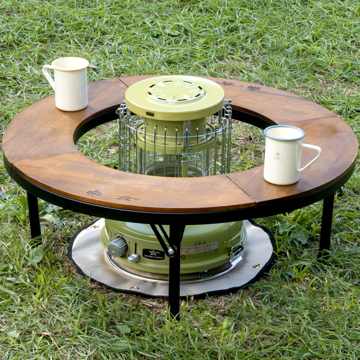 ストーブテーブル 耐火・断熱シート|ギア|グリル・たき火・キャンドル