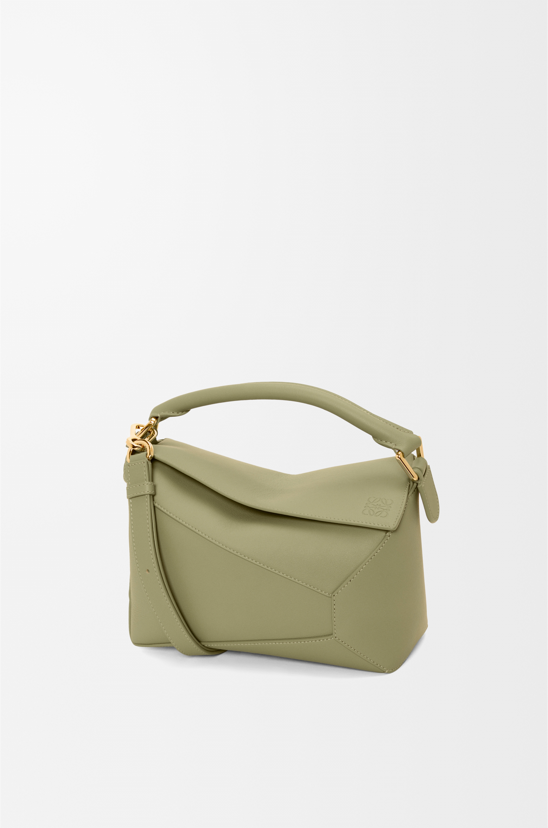 Small Puzzle Edge bag in classic calfskin Green - LOEWE USA