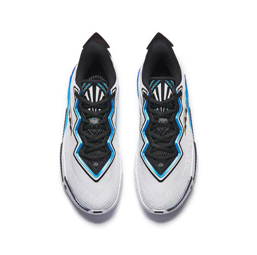 Anta Kyrie's Kai 2「Dallas」 バスケットボールシューズ – LAZYTOM SPORTS