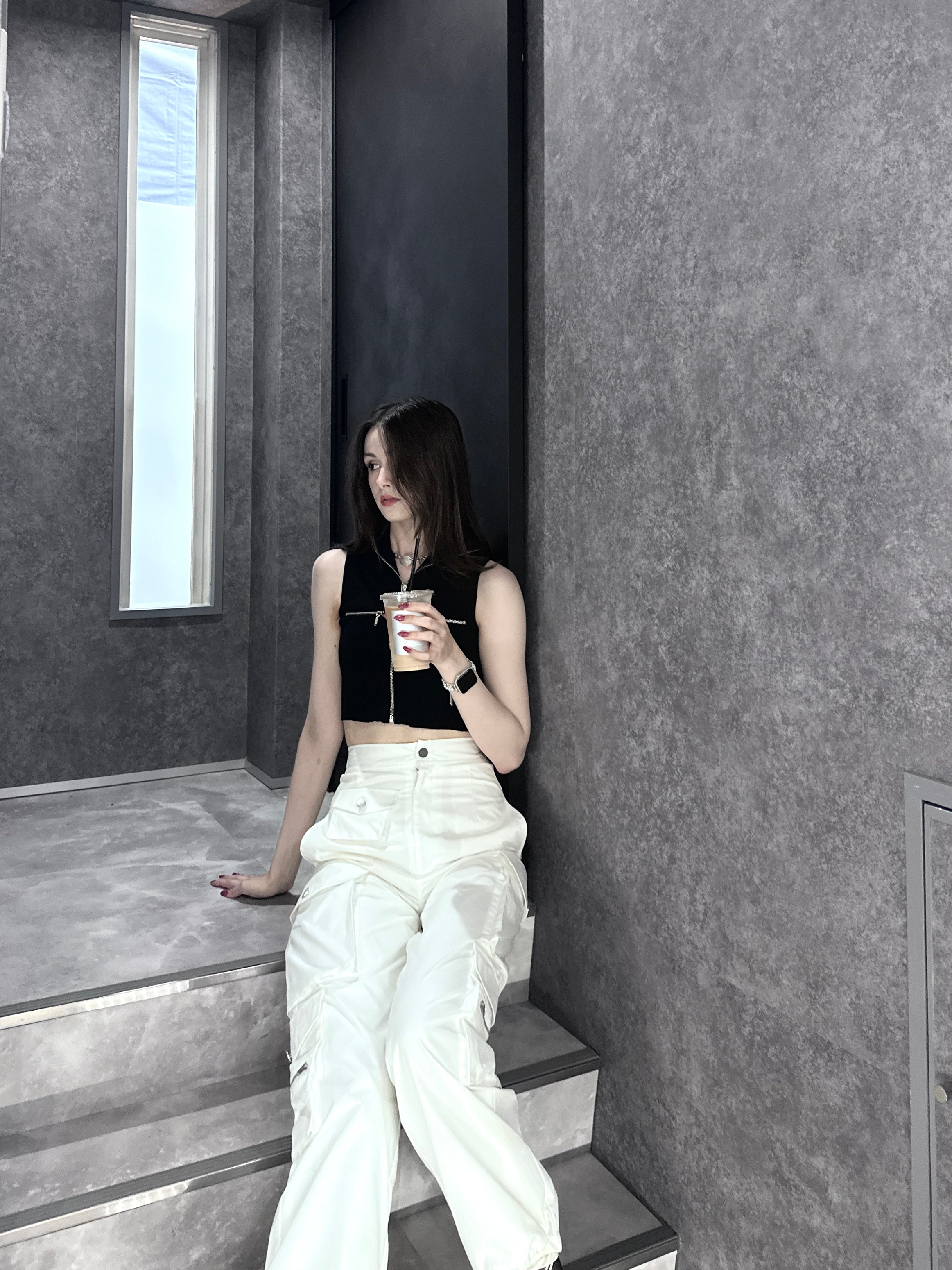 no-sleeve zip-up tops｜ノースリーブジップアップトップス – Lazzli.