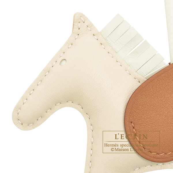 エルメス ロデオチャームペガサスPM クレ/ヴェールフィズ/ゴールド