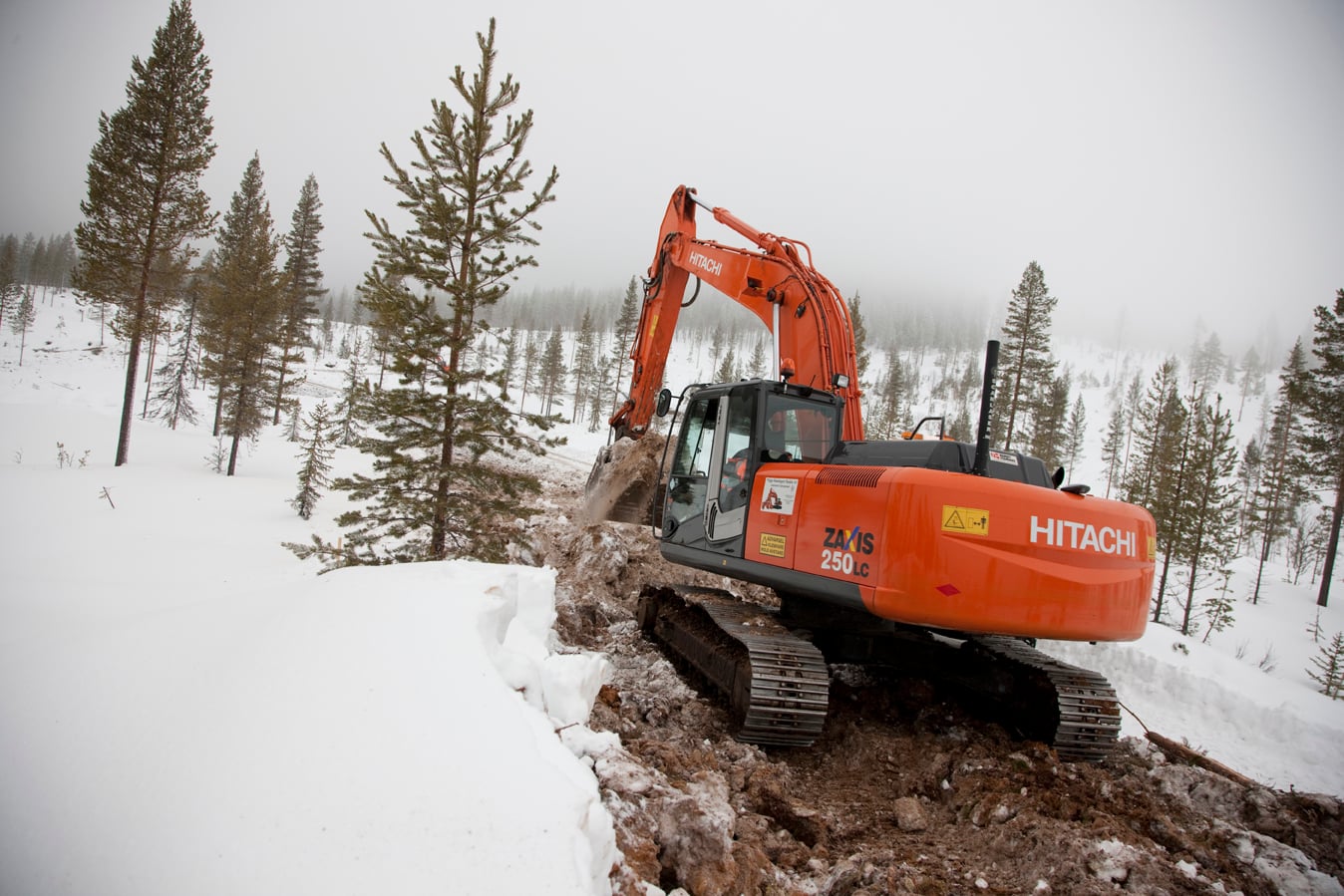 Hitachi ZX 250 LC-3 excavator specs & dimensions (2006 - 2012