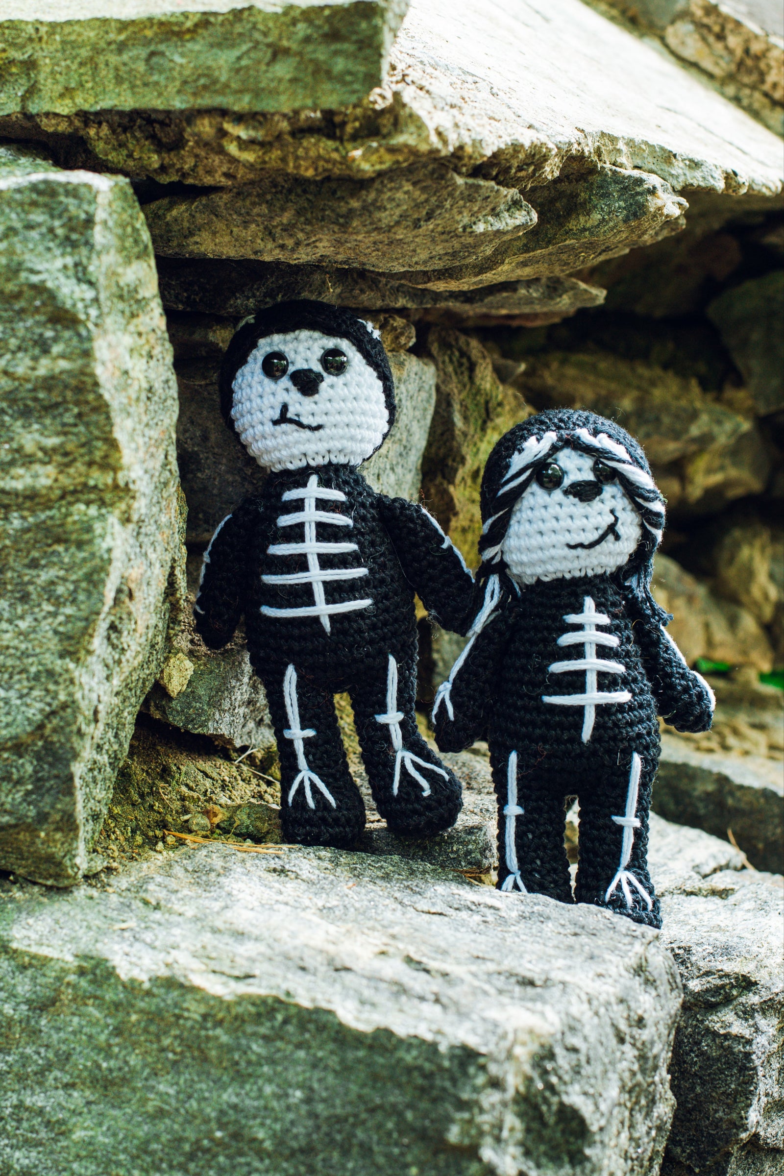 M21177_Mr-Mrs-Skeleton_1600x.