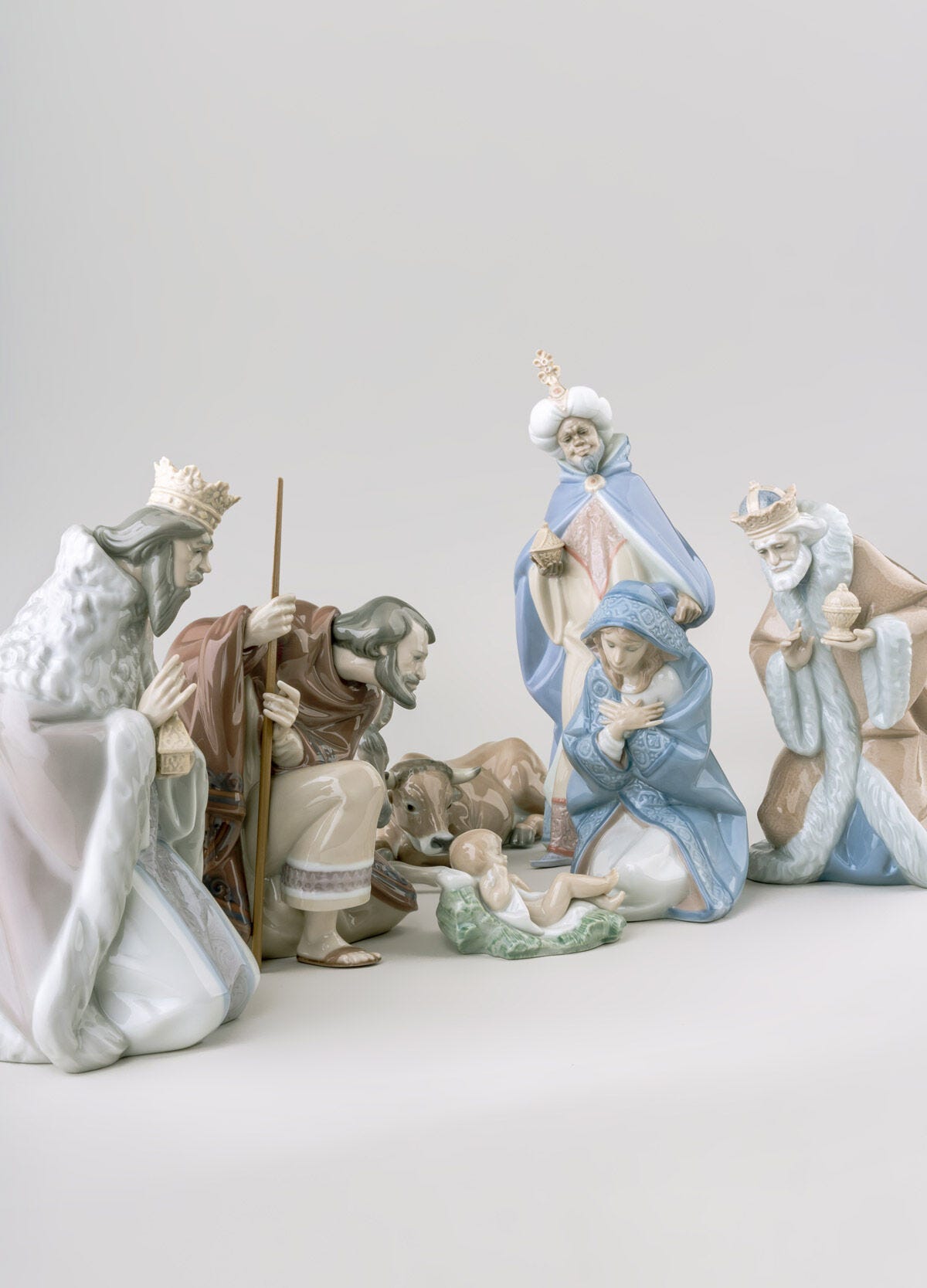 Porcelain Nativity set Silent Night | リヤドロ公式オンライン
