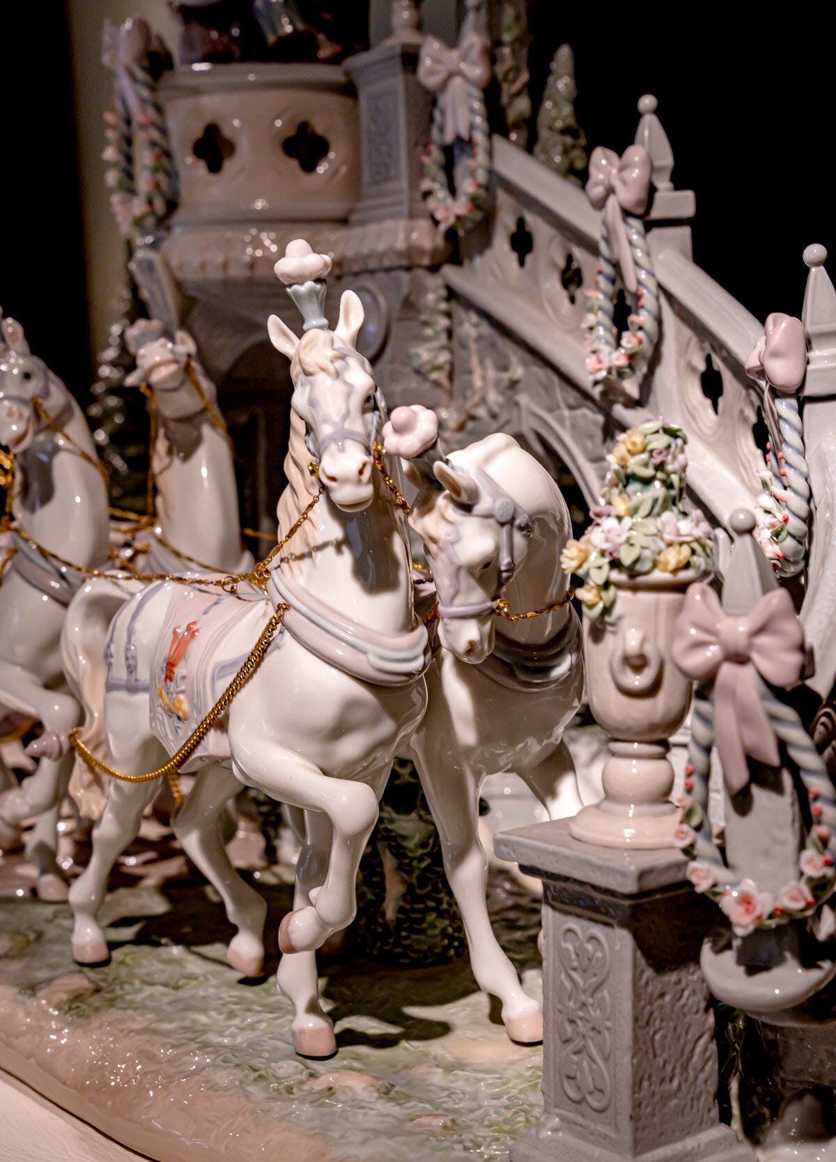 リヤドロ (LLADRO) ミラージュデスクトップセット microsoftteams-image_1_1.png