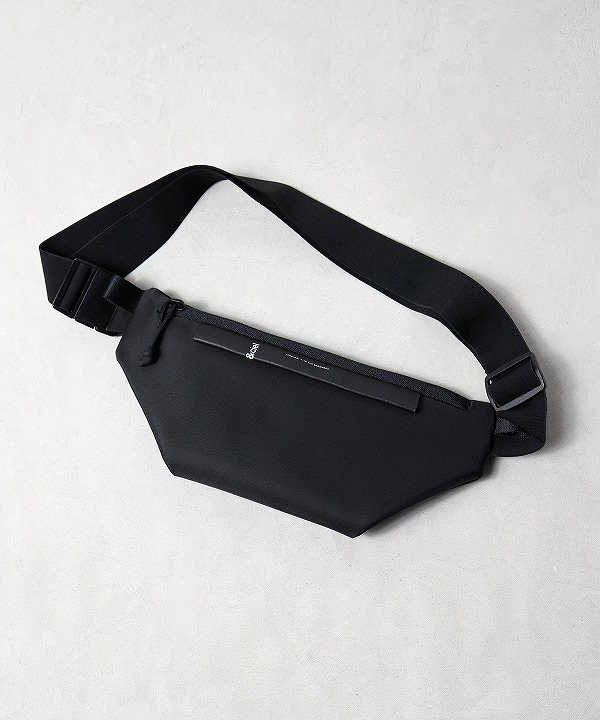 コートエシエル/cote&ciel Isarau XS Sleek Black [バッグ(ショルダー