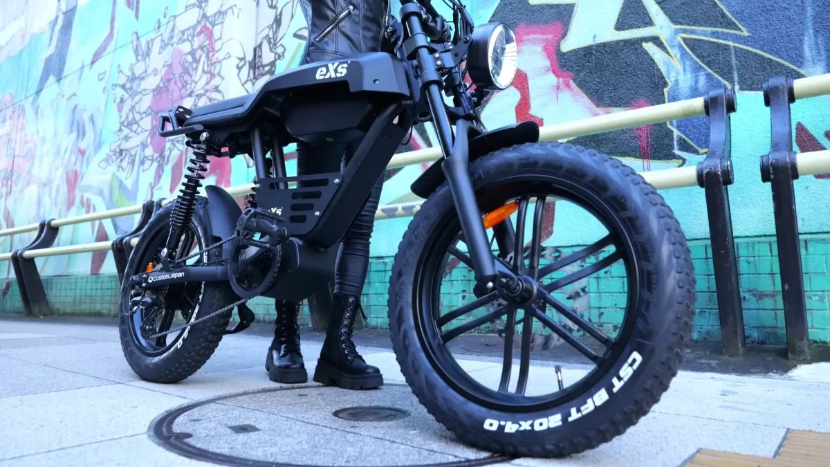 期間限定展示！ 電動アシスト自転車「eXs e-Bike MotoLike」が体感