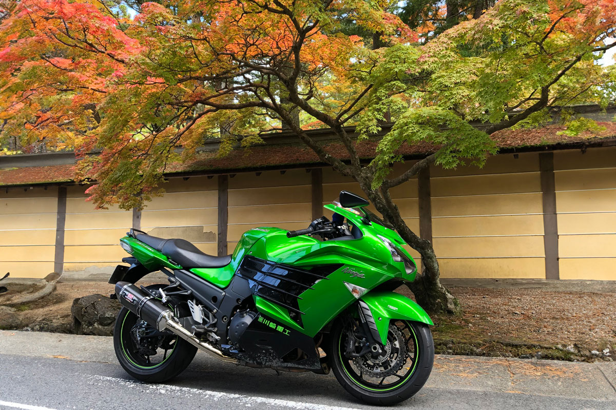 YZF-R1からNinja ZX-14Rへ！驚きの加速力と快適さ【みんなのバイク