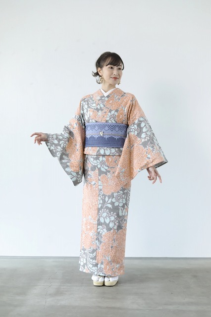 59きもの 綿麻きもの 夏着物 「フラワーオンシルエット」 グレー