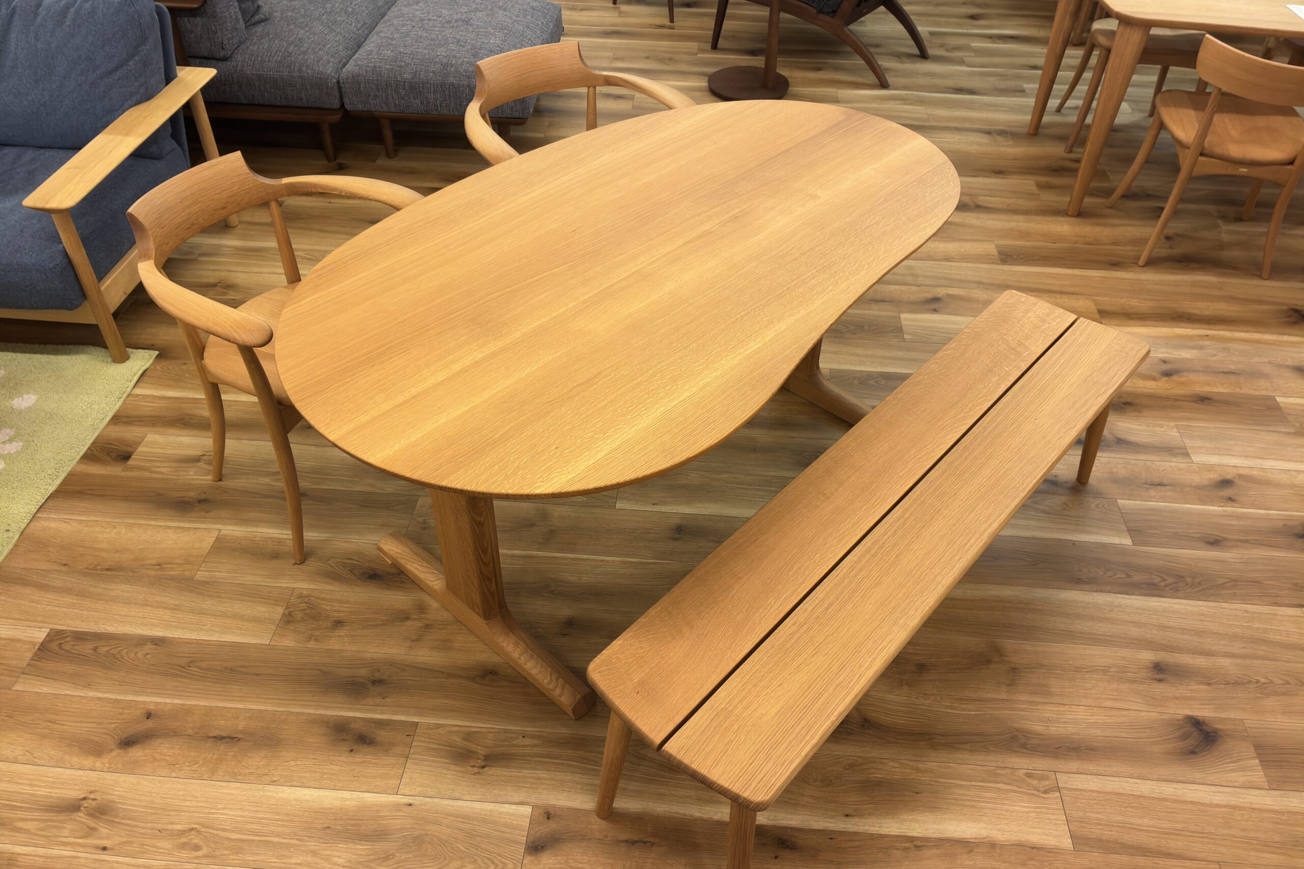 飛騨産業「侭」豆型オーダーダイニング4点セット – 木匠舘マイドゥ