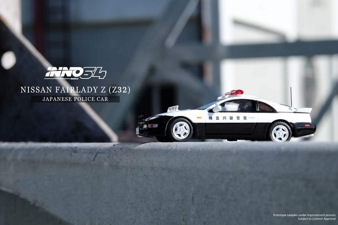 Inno64 Nissan Fairlady Z (Z32) Kanagawa-KENKI Japanese Police Car