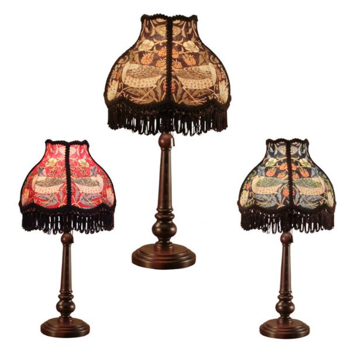 ウィリアム・モリス「いちご泥棒」：デザインの背景と人気の理由