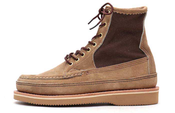 サファリ タン ララミー スウェード ホワイトポロン（SAFARI TAN