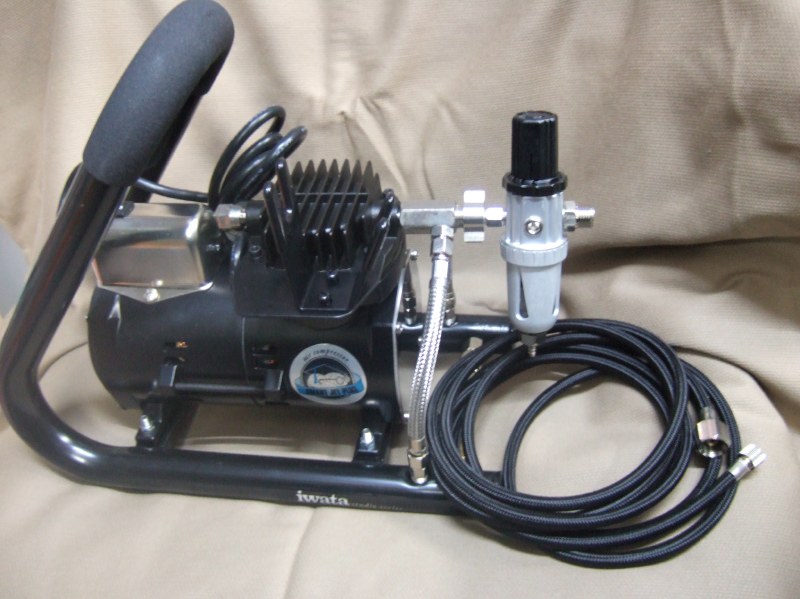 アネストIwata エアーブラシ・コンプレッサー IS-875HT | 商品の