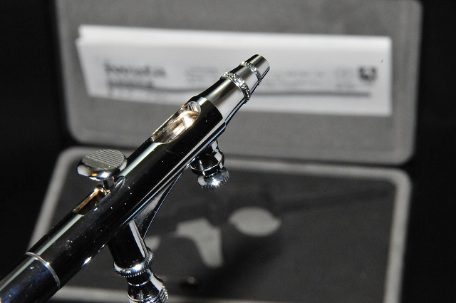 アネストIwata社 エアーブラシ ハイラインシリーズ HP-AH 旧