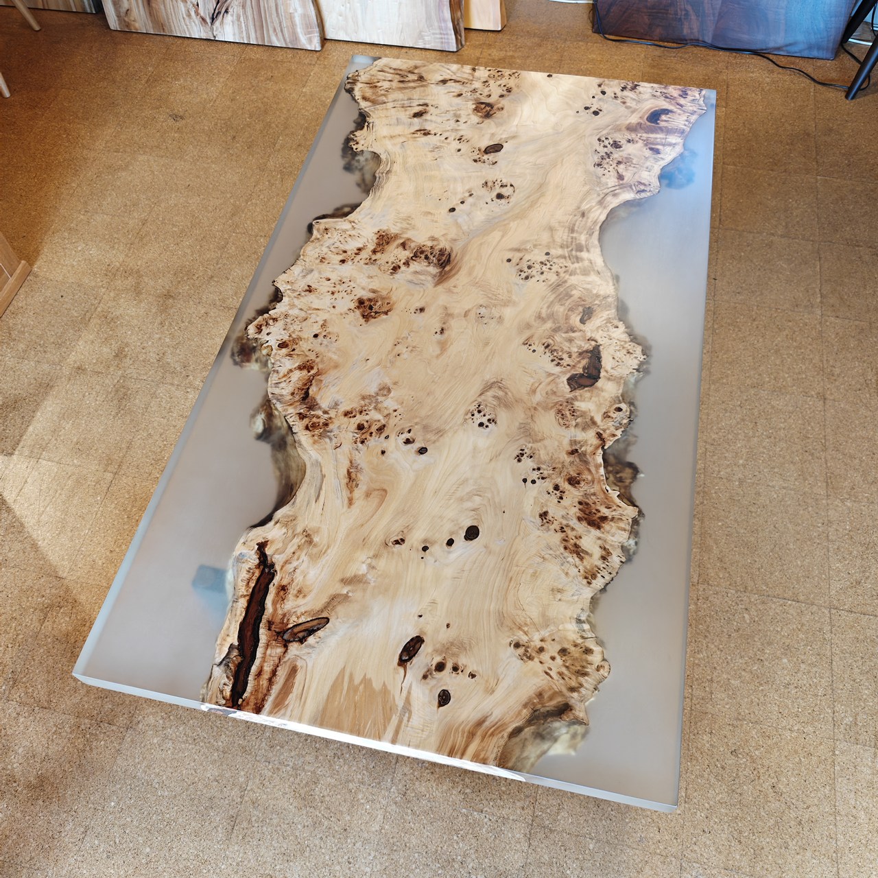 天然木 東京 新宿 東五軒町店展示 ポプラ材 一枚板 テーブル用天板