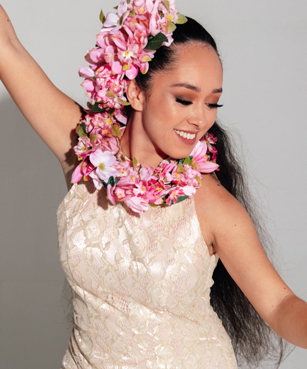 マウナロア【Maunaloa】|フラダンス衣装の専門店|プアサクラクリップ