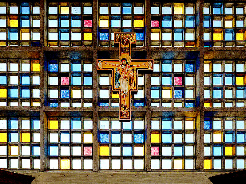 湘南】一度は訪れたい湘南2つの教会めぐり、美術家と祈りの聖堂を拝見