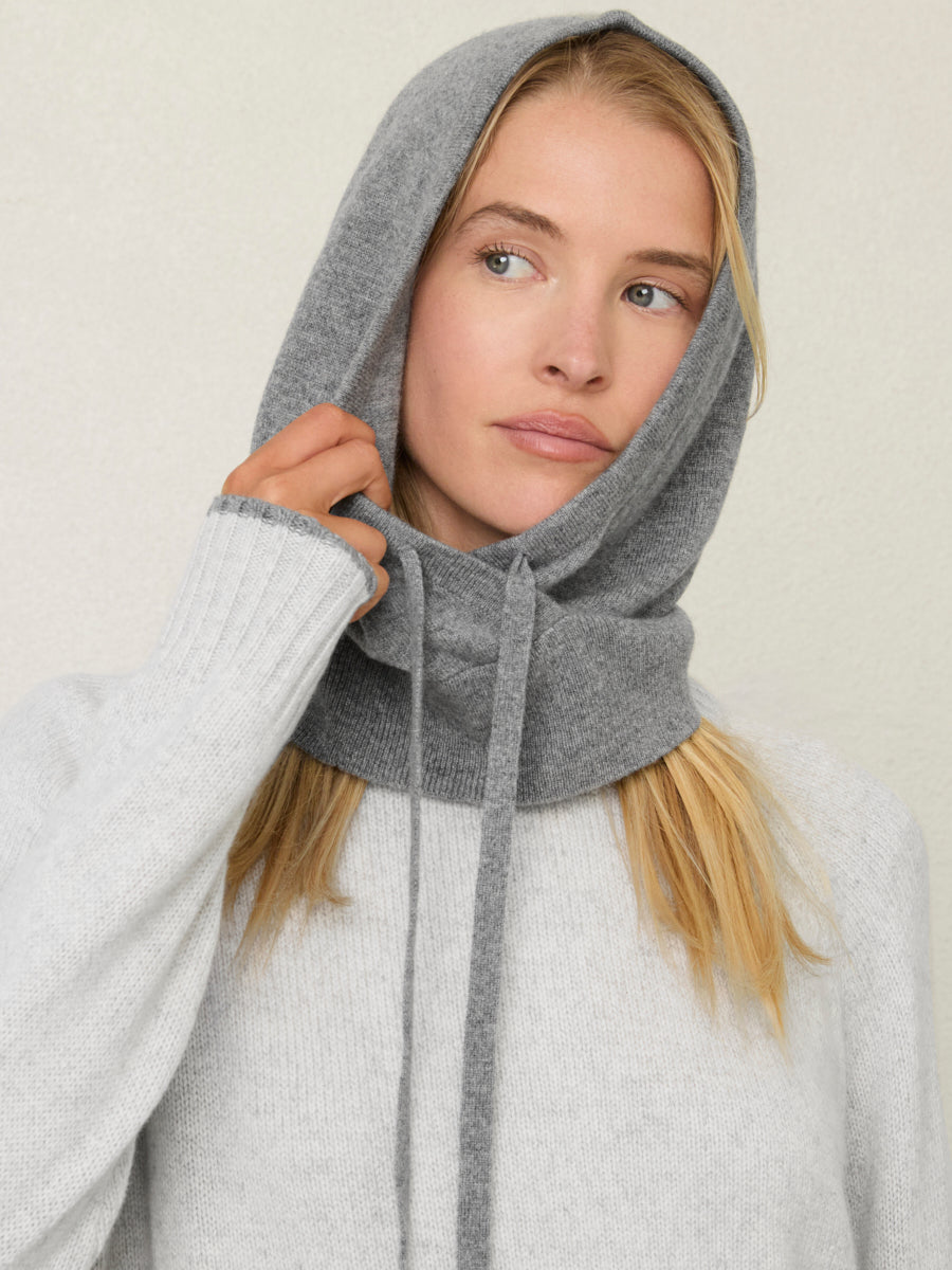 CASHMERE SNOOD – Margaret O'Leary