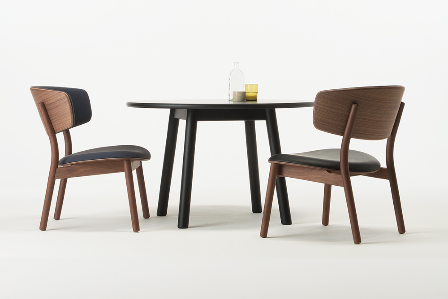 SPREAD DINING TABLE ROUND(直径100 cm)の通販 / マスターウォール