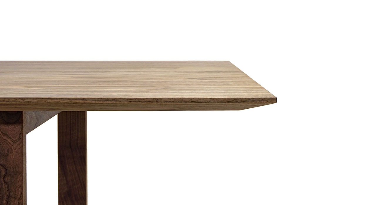 YU UT2 DINING TABLE(幅 140cm × 奥行 85cm)の通販 / マスターウォール