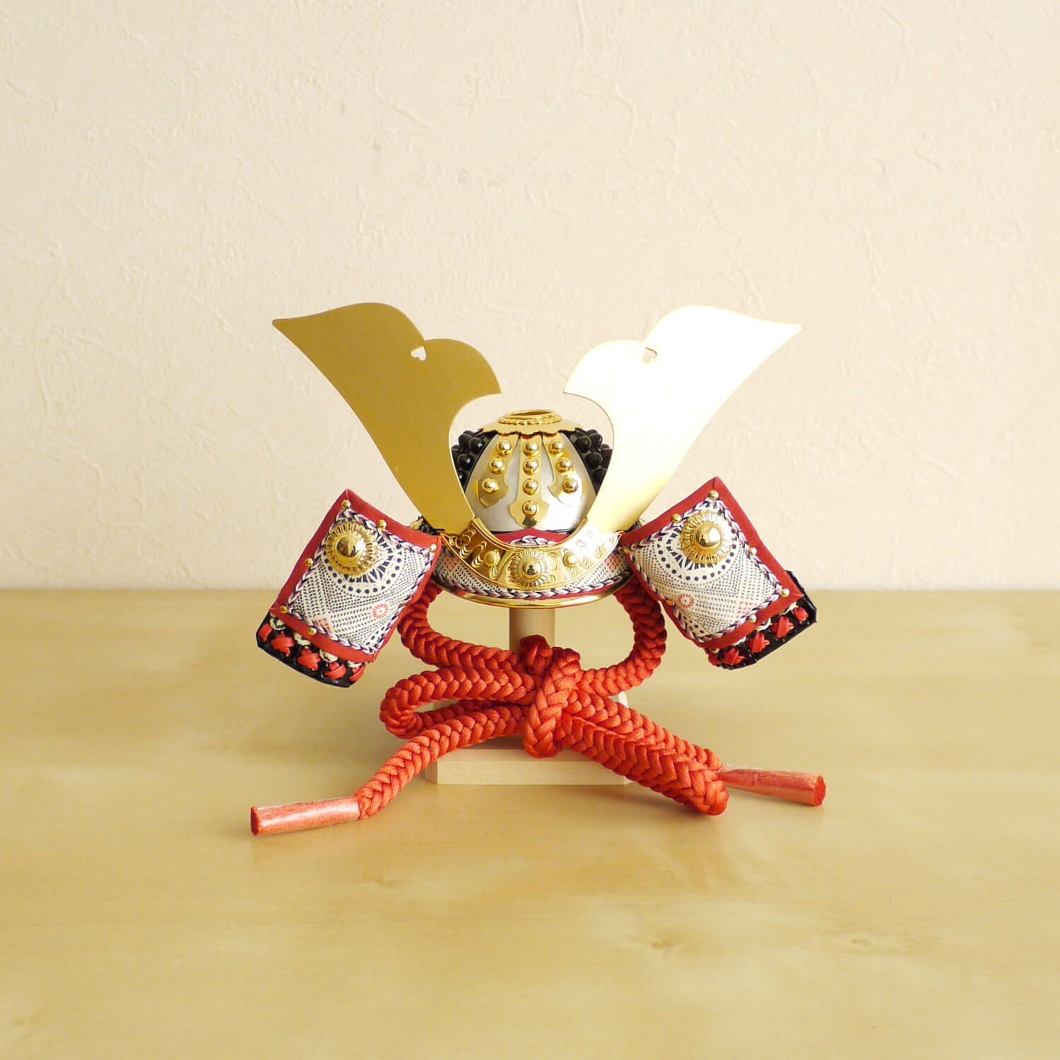 伝統工芸士・東京都名誉都民 加藤一冑作 四分の一 国宝模写・小桜革縅