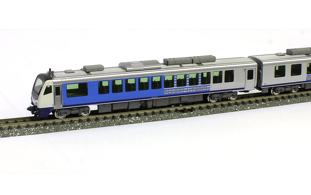 HB-E300系「リゾートしらかみ」(青池編成) 4両セット | KATO(カトー