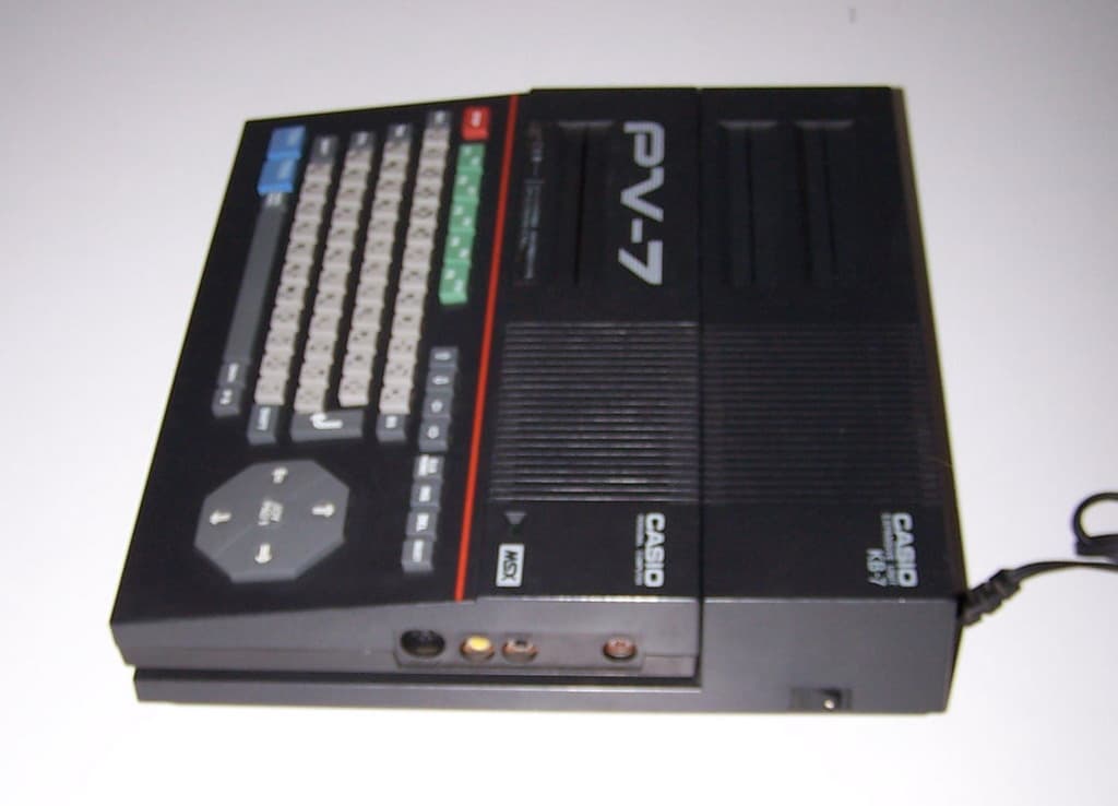 CASIO PV-7 MSX ゲーム機 拡張スロットつき ジャンク扱い CASIO PV-7
