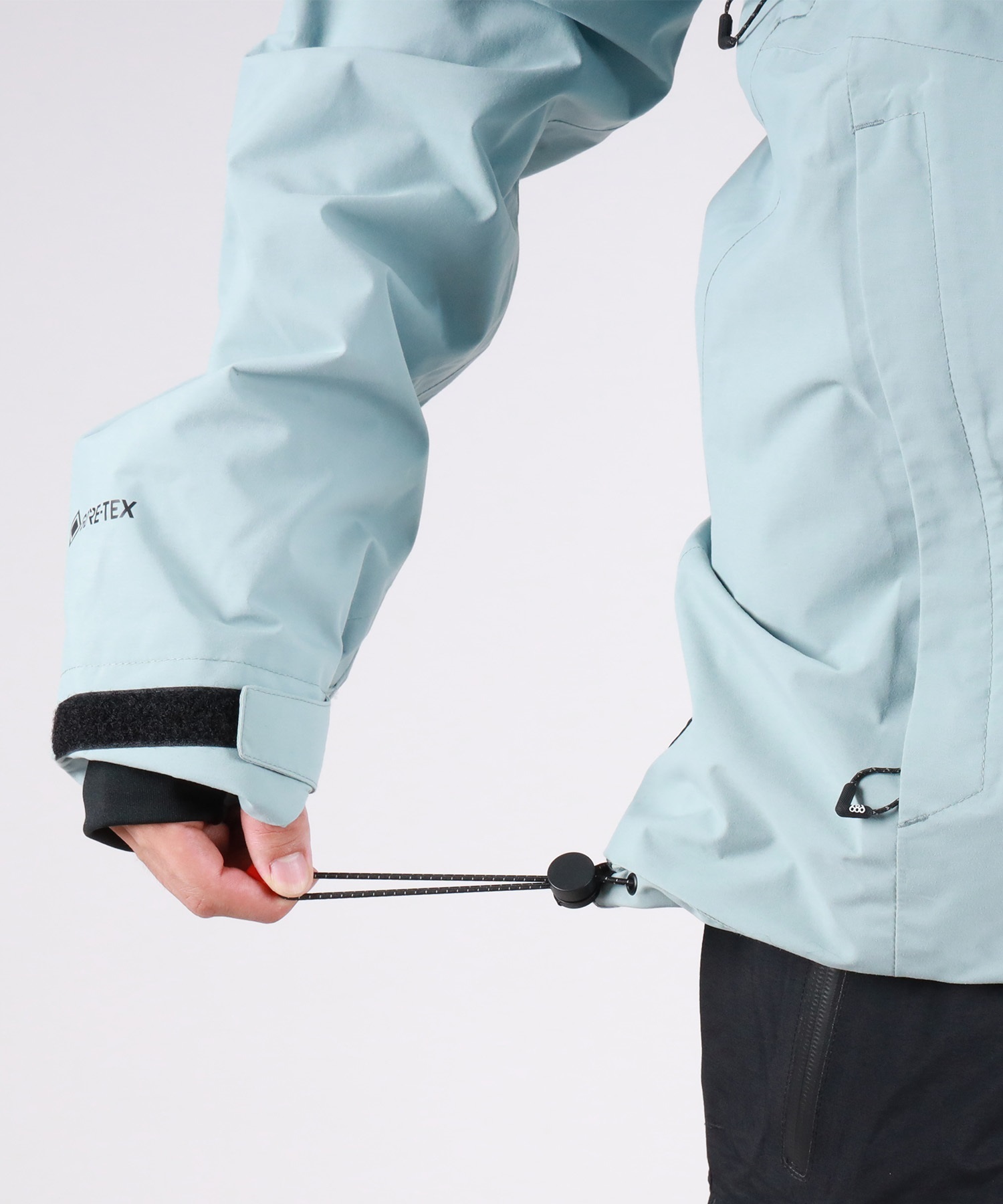 686 シックスエイトシックス GORE-TEX GT スノーボード ウェア