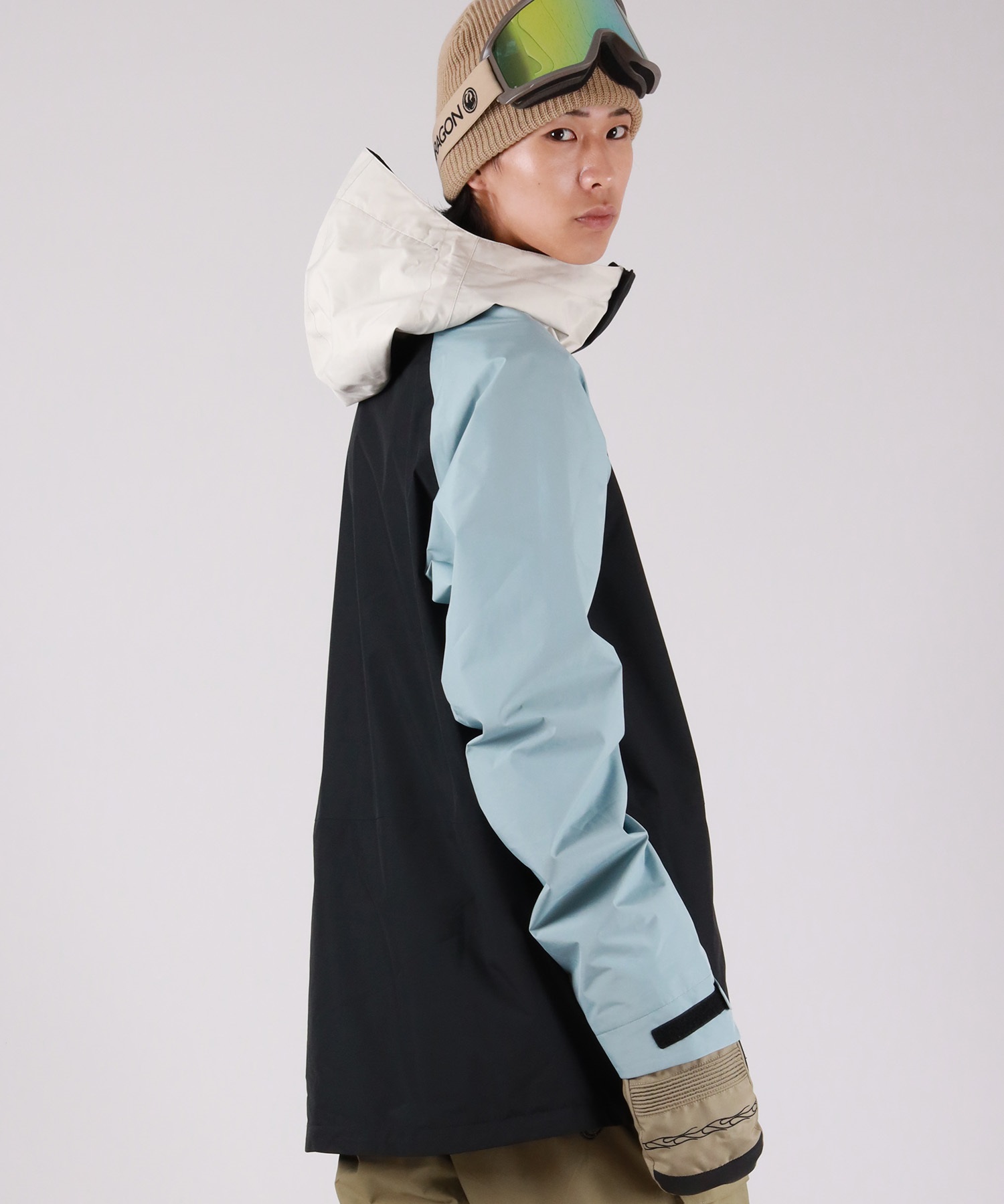 686 シックスエイトシックス GORE-TEX CORE SHELL スノーボード ウェア