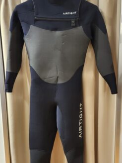 ムラサキスポーツの中古ウェットスーツ専門サイト USED MURASAKI