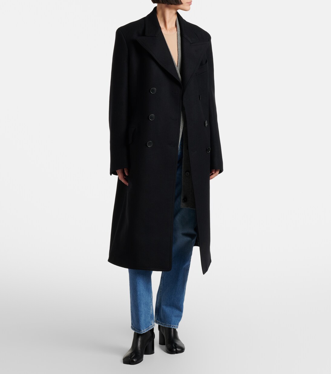 Double-breasted virgin wool coat in black - Maison Margiela