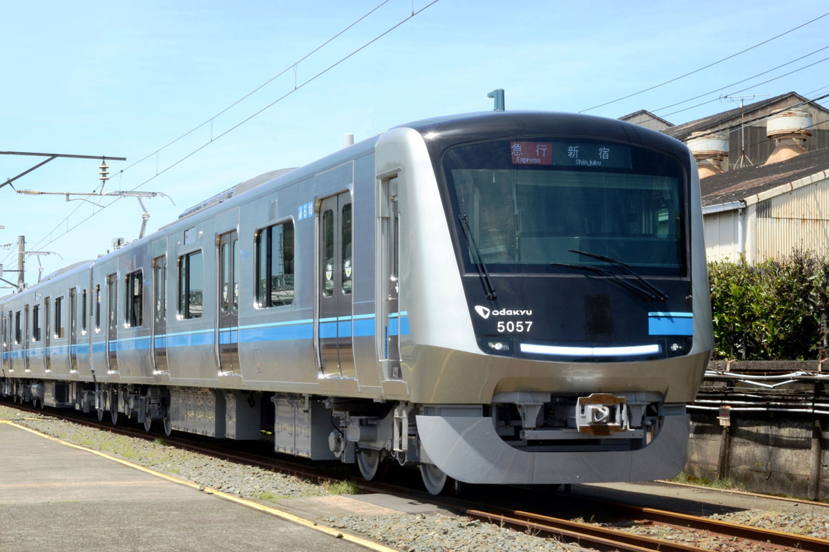 ○小田急電鉄5000形